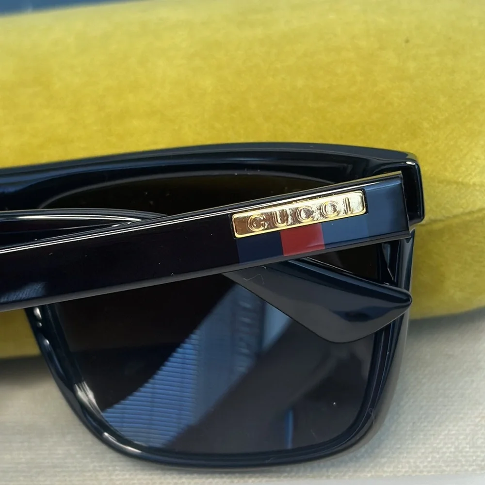 Gucci Eyewear GG0748s 001 oversized square-frame sunglasses